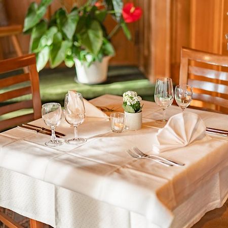 Hotel Restaurant Bad Gutenburg Lotzwil Kültér fotó
